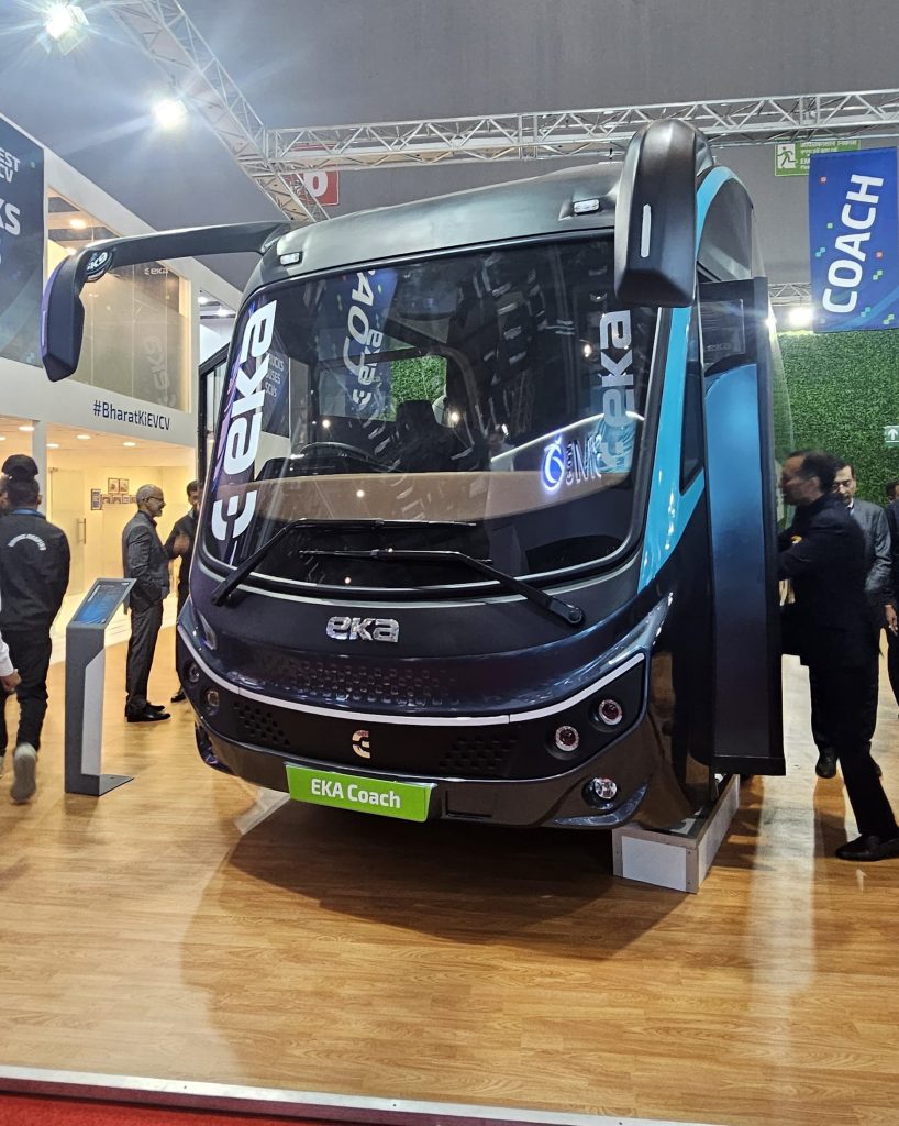 EKA electric coach