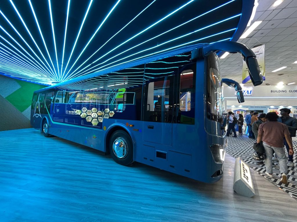 X2 Blade Battery Electric Bus